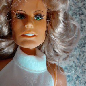 FARRAH FAWCETT POSEABLE FASHION DOLL IN WHITE by MEGO 1977 12 inches tall